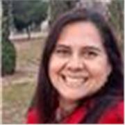 Mi nombre es Aychel Vásquez, tengo conocimiento y práctica como docente de primaria, estudios en pedagogía y manejo administrativo de colegios de primaria y secundaria