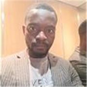 Formateur pluridisciplinaire( vente, commerce, marketing, mathématiques, langue italienne...)
