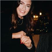 Qualified Financial Adviser offering online Money Management sessions to improve your Financial Wellness.