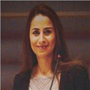 I give English private lessons including IELTS preparation courses for international students.