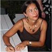 Sono un'insegnante di lettere altamente qualificata e offro ripetizioni private sia per italiano, sia geostoria, sia latino.