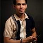 Professeur de français FLE diplômé avec expérience en France propose cours particuliers en ligne