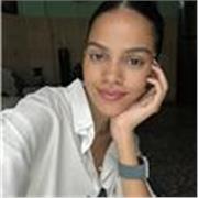 Profesora particular y psicopedagoga con experiencia en refuerzo académico, orientación educativa y técnicas de estudio. 