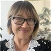 Dottoressa britannica disponibile ad aiutare con i compiti di inglese (biologia/geografia/storia) o semplicemente per esercitarsi 