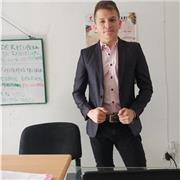 Profesor de Inglés Básico, A nivel conversacional dónde se asentarán las primera bases del idioma