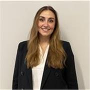 Profesora de inglés con un C2 y 3 años de experiencia! Apta para dar clase a todas las edades