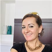 Profesora de yoga y técnica en ayurveda certificada