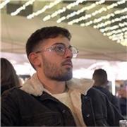 Sono un dottore in ingegneria elettronica pronto a soddisfare ogni dubbio sulla matematica.