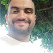 Professeur très expérimenté en mathématique et physique n'hésitez pas de passer un message pour bien compris n'importe quel problème au math et physique ...allez !