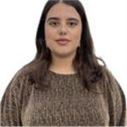 Estudiante de derecho amante de la literatura y lengua castellana, encantada de dar clases desde mi experiencia.