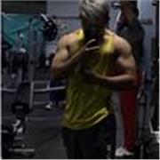 Profesor de entrenamiento deportivo, experto en métodos de musculación y entrenamiento personalizado, coaching, logrémoslo juntos