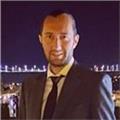 İnsanlara yeni şeyler öğretmeyi ve matematiği seven bir öğretici. İlkokul öğrencilerine ders veriyorum.