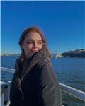 Hola! soy anna. soy estudiante de bellas artes en la universidad de málaga. tengo conocimientos desde primaria hasta primero de carrera. al no dejar de formarme nunca dejo de aprender y eso también lo plasmo en mis enseñanzas. soy una mujer educada, respo