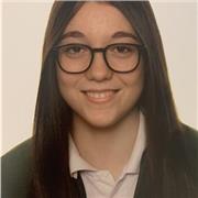 Profesora de matemáticas hasta 1º de bachillerato de sociales