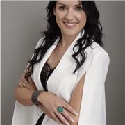 Profesora nativa, posibilidad de enseñar gramática, oral, escritura….
