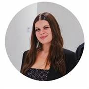 Profesora de inglés con nivel C2 y formación en Traducción de Inglés. Doy clases a adolescentes y adultos de todos los niveles.