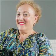 Aiuto nei compiti di materie umanistiche, studenti delle scuole elementari e medie