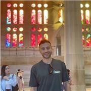 Professeur d’anglais innovant, à l’aise avec le digital.