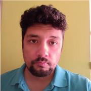 Profesor especializado en colegios, creación de bandas, potenciador de cantantes, guitarristas y pianistas