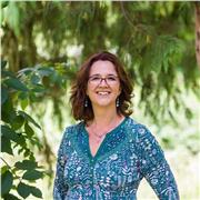 I’m passionate, motivated and love supporting people to progress with their goals. I’ve taught coaching skills to many people.