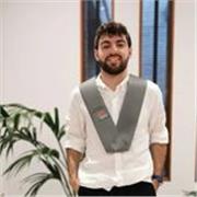 Titulado en técnico de laboratorio para dar clases de bioquímica u otras materias.