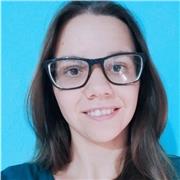 Estudiante de psicología que tiene experiencia y buenas habilidades para  trabajar con niños pequeños
