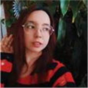 Estudiante de grado superior preparándose para la universidad, con amplia disponibilidad y estudios en necesidades especiales. 