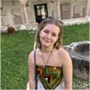 Medical Student with experience in tutoring students with low confidence in a calm, encouraging and supportive manner