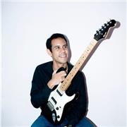 Aprende guitarra desde cero, o aclara tus dudas sobre teoría musical a través de canciones adaptadas a tus gustos y necesidades