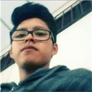 Profesor de Dibujo imparte clases a niños y jóvenes