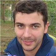 Enseignant à Vitry-sur-Seine, Préparant les Étudiants au Brevet avec Passion et Dévouement