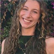 First class degree in Psychology and Cognitive Neuroscience. Kind, compassionate teaching and career coaching