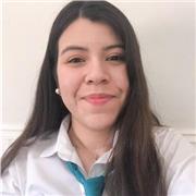 Estudiante de Ingeniería en la Universidad de Chile clases para básica y media