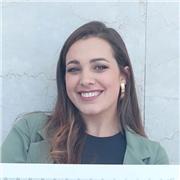 Profesor de bachillerato o nivel inicial de facultad. Asignaturas relacionadas a biología, química, anatomía