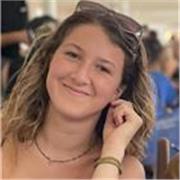 I’m a french-speaking English student in year 13 (terminale) - I’m available to teach and practice English with French students