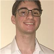 Diplomato da poco al liceo Classico, offro aiuto per italiano,geografia, storia, matematica, scienze.Su Bari centro e anche online