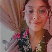 Profesora de inglés con experiencia en clases presenciales y online a adolescentes