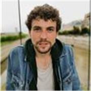 Profesor de apoyo en materias de sociales