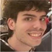 Estudiante de 4º Derecho + ADE ofrece apoyo claro y práctico online