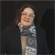 Ingeniera en obras publicas pero doy clases de matemáticas debido a que soy de Venezuela y aún no estoy laborando aquí en España