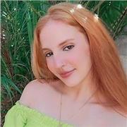 Professora de inglês online com experiências em aula individuais para adultos e crianças e metodologia ativa