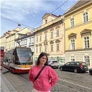 Graduada en 2º de Bachillerato con EGA. Imparto clases de Lengua y Euskera para niños de todas las edades