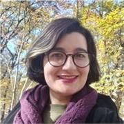 English tutor for providing psychology lessons