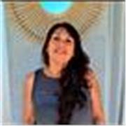 Profesora de Hatha Yoga para niños y adultos a domicilio