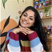 Profesora titulada en Educación Infantil y Artes, con más de 5 años de experiencia en la enseñanza.