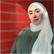 Ich bin ein leidenschaftlicher Arabischlehrer mit dem Ziel, meinen Schülern nicht nur die Sprache, sondern auch die Schönheit der 