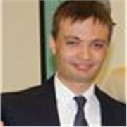 A PhD-qualified tutor for A-Level and GCSE Chemistry