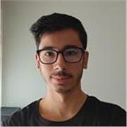 Doy clases de Diseño gráfico e ilustración, y programas de diseño como Illustrator, Photoshop e InDesign.