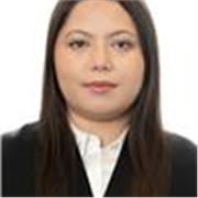 Me defino como una persona organizada y motivadora. Mis clases van para alumnos (A1-C2) ya que soy nativa de Francés.