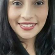 Contadora Pública con Maestría en Administración de Empresas MBA, imparte clases de Administración de empresas y Contabilidad